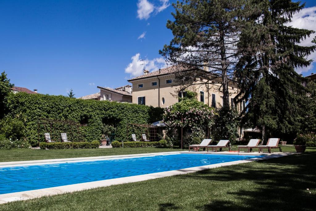 Villino Di Porporano Bed & Breakfast ปาร์มา ภายนอก รูปภาพ